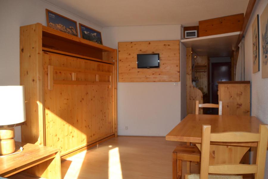 Holiday in mountain resort Studio sleeping corner 4 people (509) - Résidence Miravidi - Les Arcs - Living room