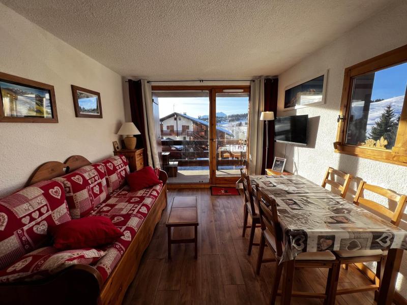 Vacanze in montagna Studio con alcova per 4 persone (112) - Résidence Mont Blanc A - Les Saisies - Soggiorno