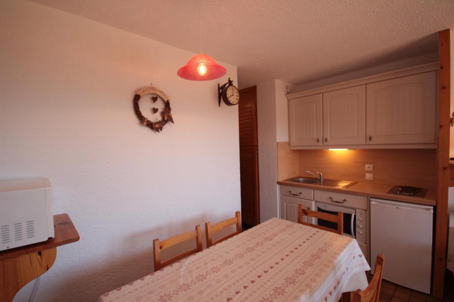 Vacanze in montagna Appartamento 2 stanze con alcova per 6 persone (210) - Résidence Mont Blanc B - Les Saisies - Soggiorno