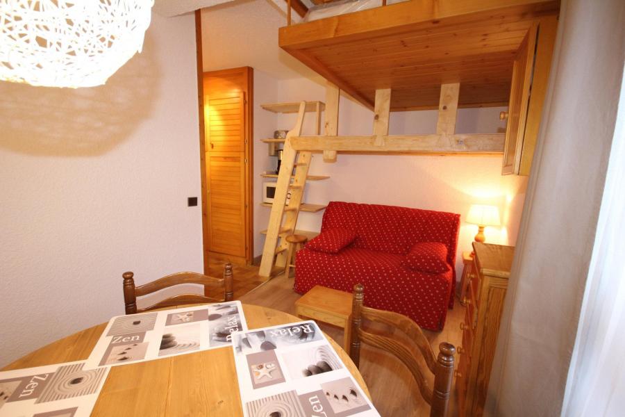 Vakantie in de bergen Studio 2 personen (223) - Résidence Mont Blanc B - Les Saisies - Woonkamer