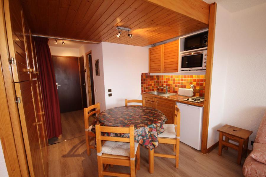 Vacances en montagne Studio cabine 4 personnes (212) - Résidence Mont Blanc B - Les Saisies - Séjour