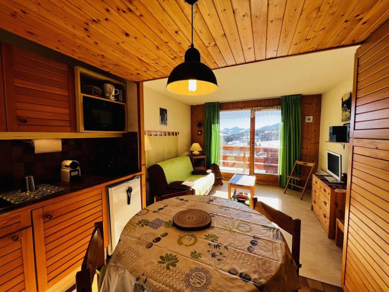 Vacances en montagne Studio coin montagne 4 personnes (213) - Résidence Mont Blanc B - Les Saisies - Séjour