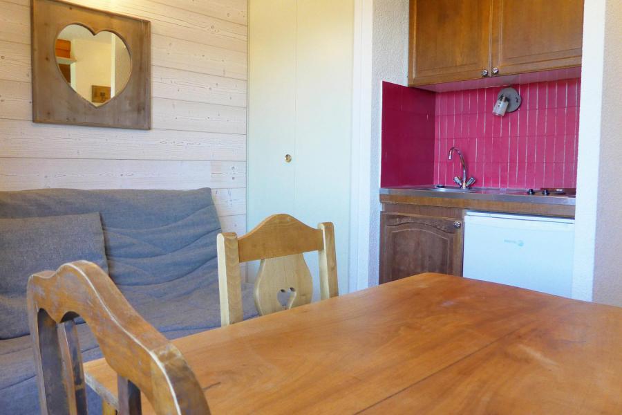 Vakantie in de bergen Studio 3 personen (034) - Résidence Mont Vallon - Méribel-Mottaret - Woonkamer