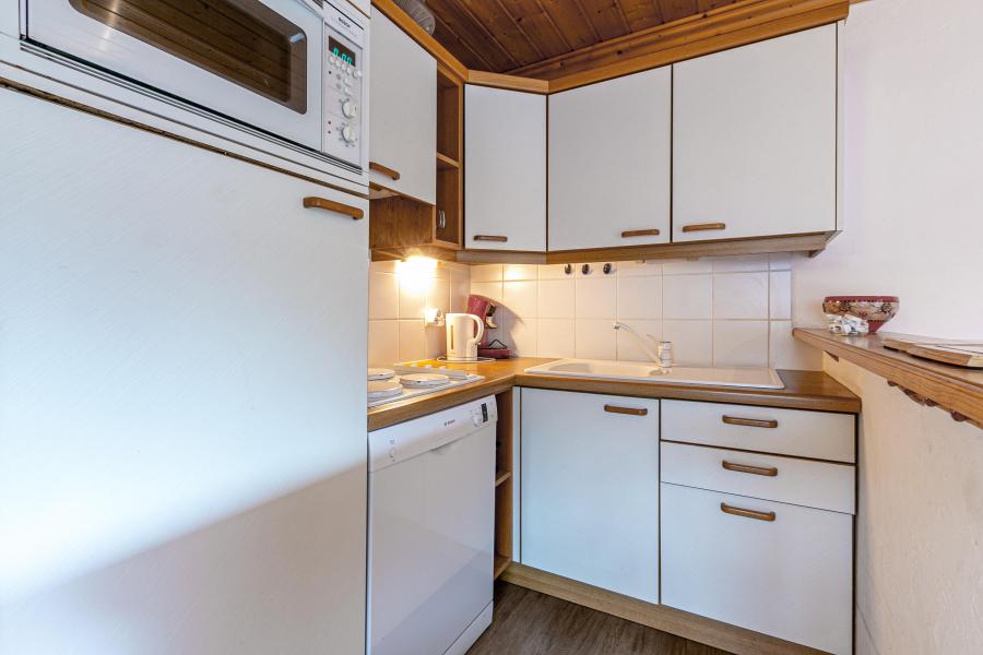 Vacaciones en montaña Apartamento 3 piezas cabina para 6 personas (002) - Résidence Moraine - Méribel-Mottaret - Kitchenette