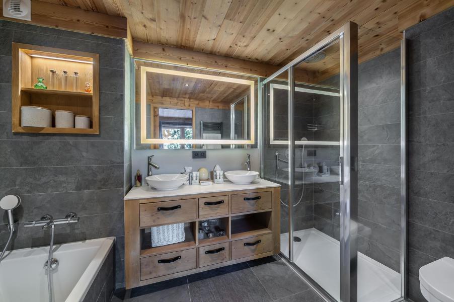 Vacanze in montagna Appartamento 4 stanze per 8 persone (11) - Résidence Myrtille - Val d'Isère - Bagno con doccia