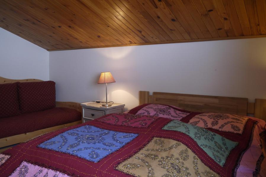 Holiday in mountain resort 4 room mezzanine apartment 9 people (026) - Résidence Nantchu - Méribel-Mottaret