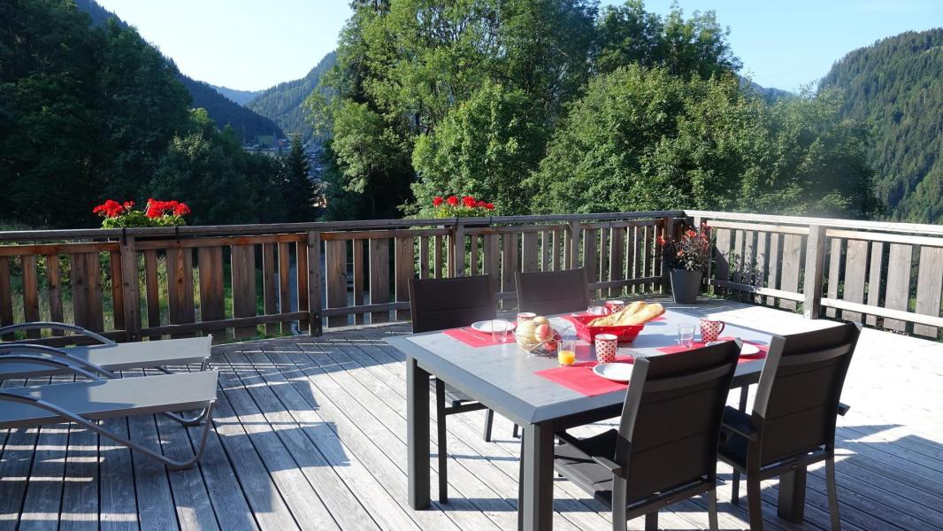Holiday in mountain resort 3 room duplex apartment 7 people (1) - Résidence O ROUGE - Châtel - Summer outside