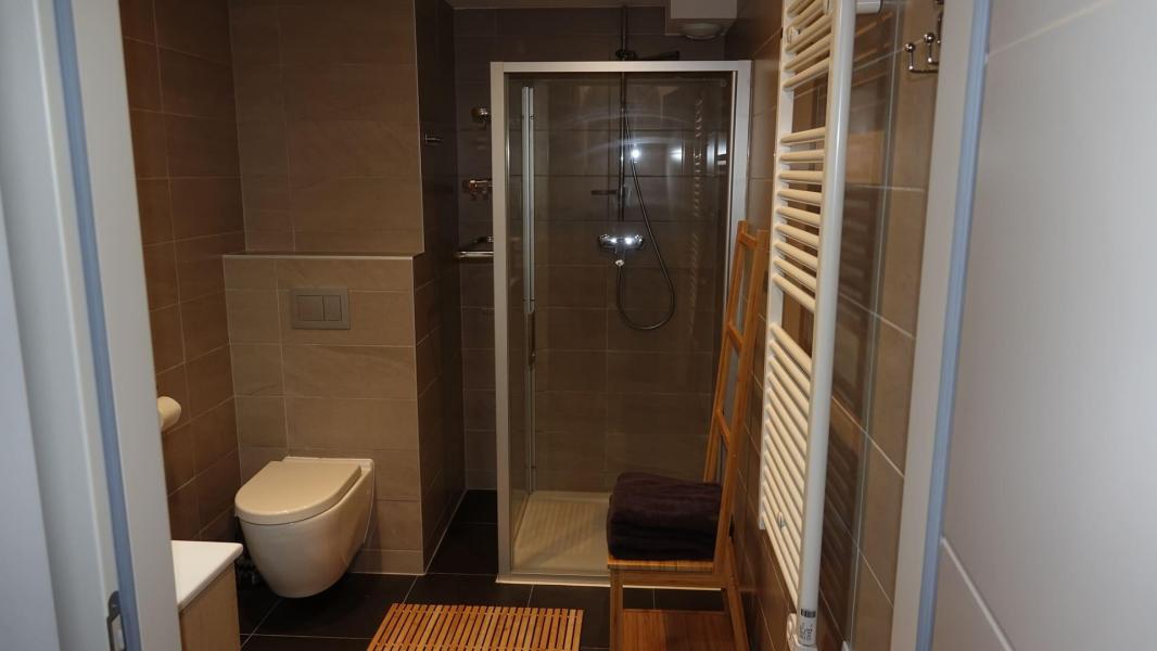 Vacanze in montagna Appartamento su due piani 3 stanze per 7 persone (1) - Résidence O ROUGE - Châtel - Bagno con doccia
