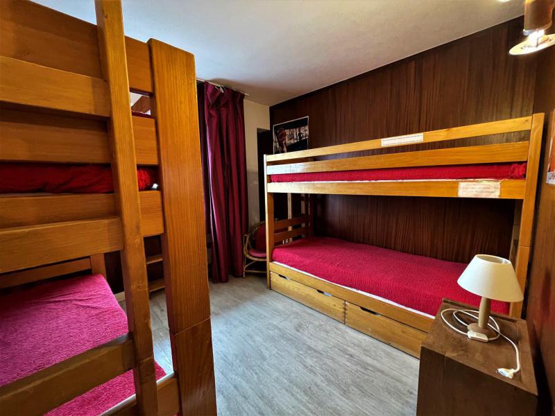 Vakantie in de bergen Appartement 3 kamers 6 personen (47) - Résidence Oisans - Les Menuires - Kamer