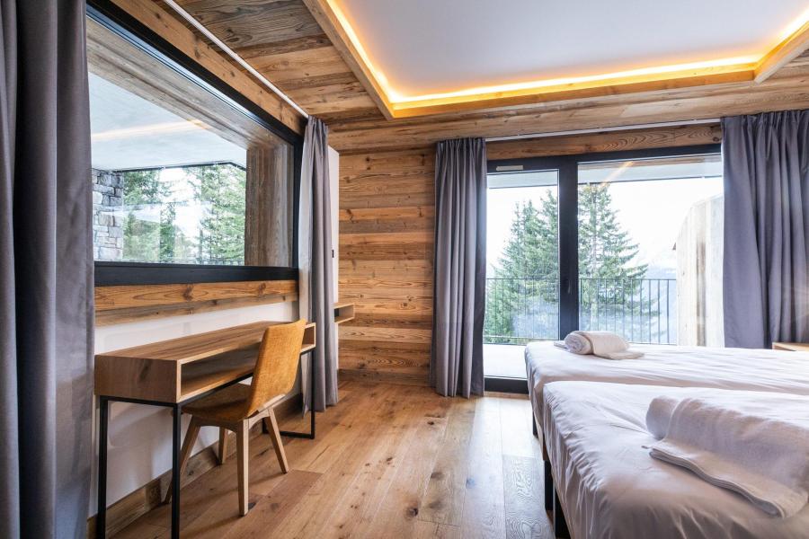 Holiday in mountain resort 6 room apartment cabin 12 people (1) - Résidence Orée Du Bois - La Rosière - Bedroom