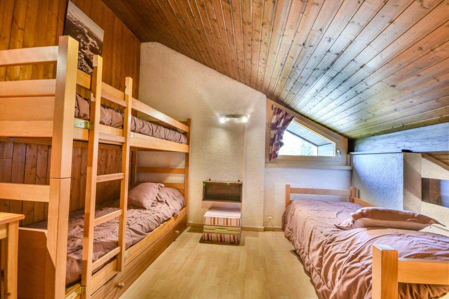 Holiday in mountain resort 2 room duplex apartment 6 people (2157) - Résidence Pameo - Les Gets - Bedroom