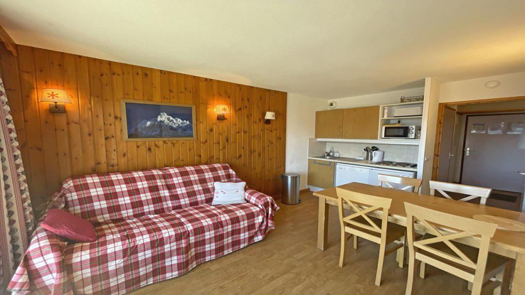 Urlaub in den Bergen 3-Zimmer-Appartment für 6 Personen (A101) - Résidence Parc aux Etoiles - Puy-Saint-Vincent - Wohnzimmer
