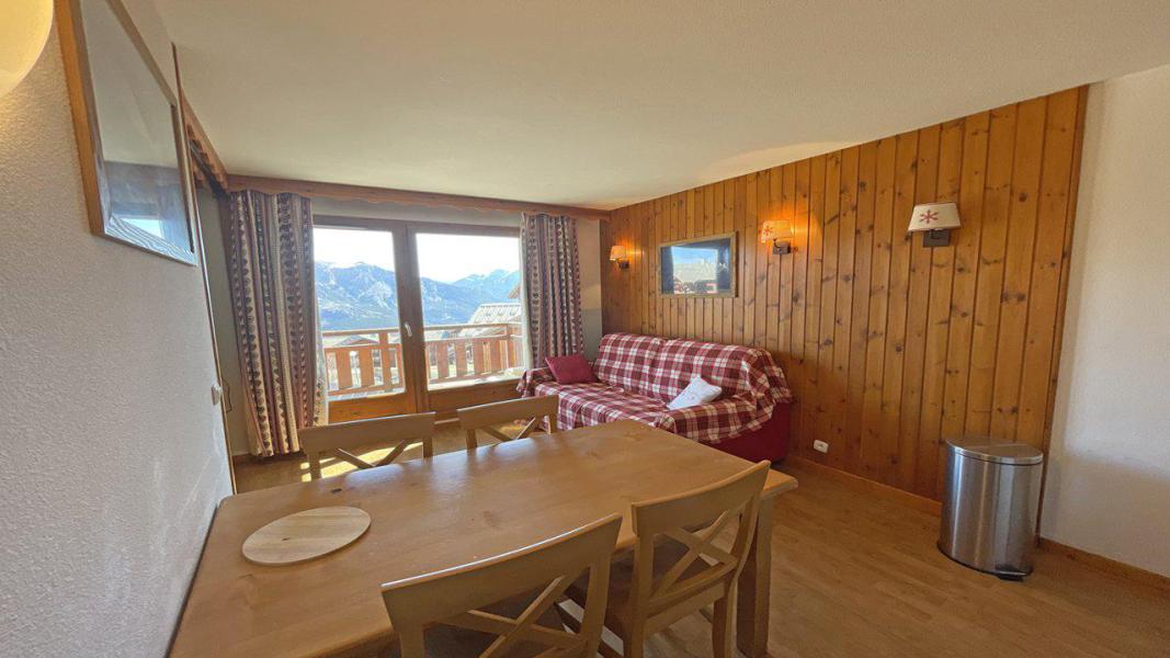 Vakantie in de bergen Appartement 3 kamers 6 personen (A101) - Résidence Parc aux Etoiles - Puy-Saint-Vincent - Eethoek