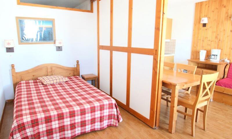 Holiday in mountain resort 3 room apartment 6 people (33m²) - Résidence Parc Aux Etoiles - Maeva Home - Puy-Saint-Vincent - Bedroom