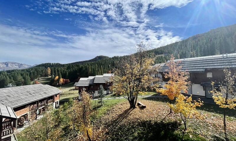 Skiverleih 3-Zimmer-Appartment für 6 Personen (33m²) - Résidence Parc Aux Etoiles - MH - Puy-Saint-Vincent - Draußen im Sommer