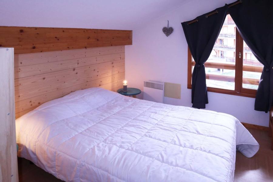 Urlaub in den Bergen 2 Zimmer Maisonettewohnung für 8 Personen (820) - Résidence Parc des Airelles - Les Orres - Schlafzimmer