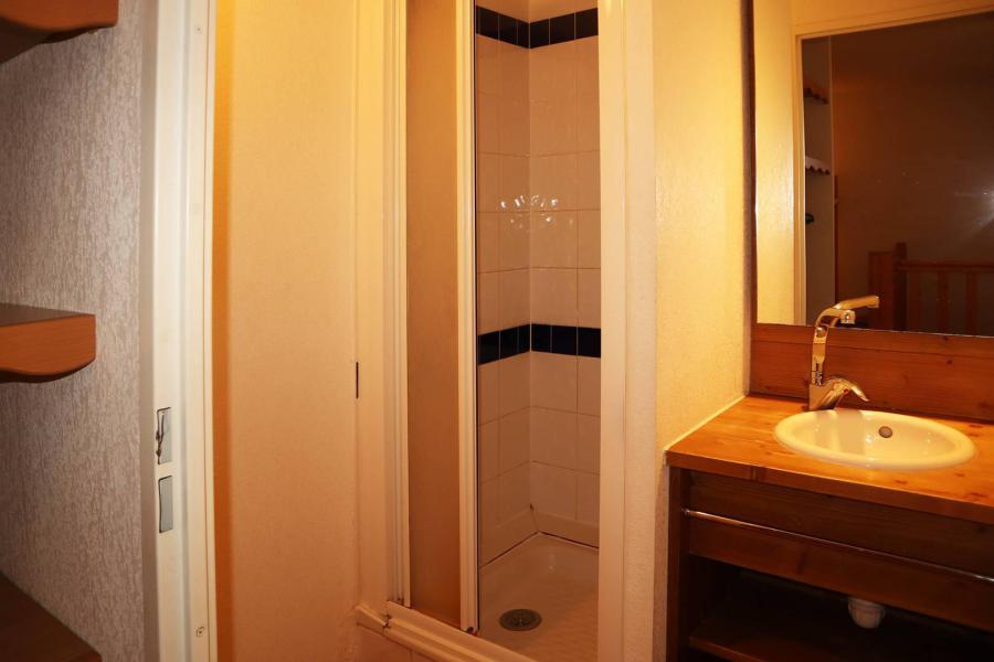 Holiday in mountain resort 4 room apartment 10 people (859) - Résidence Parc des Airelles - Les Orres - Shower