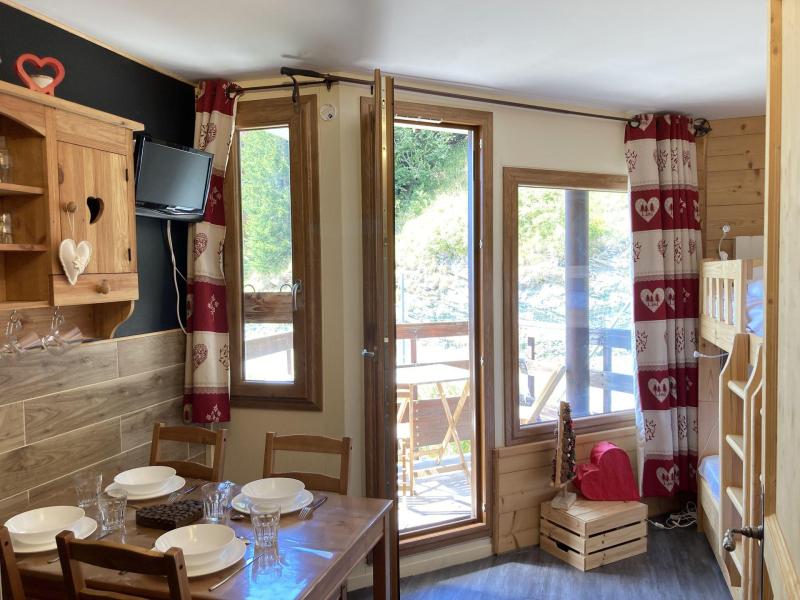 Vakantie in de bergen Studio 4 personen (382) - Résidence Pas du Lac  - Avoriaz - Woonkamer