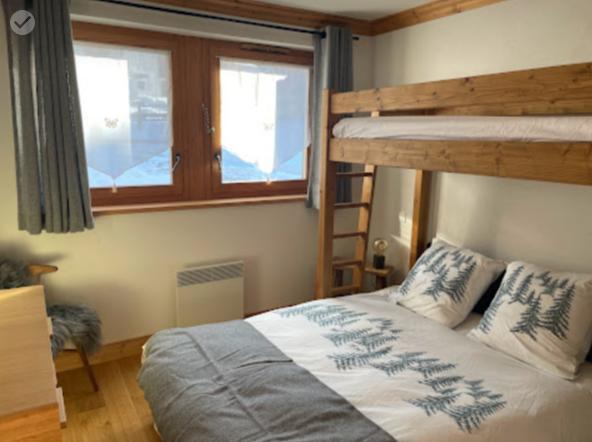 Holiday in mountain resort 4 room apartment 7 people - Résidence Passa Franc - Les Gets - Bedroom