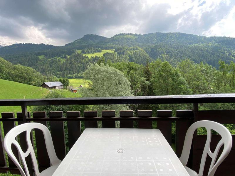 Vakantie in de bergen Studio bergnis 4 personen (2B) - Résidence Perce Neige - Le Grand Bornand - Balkon