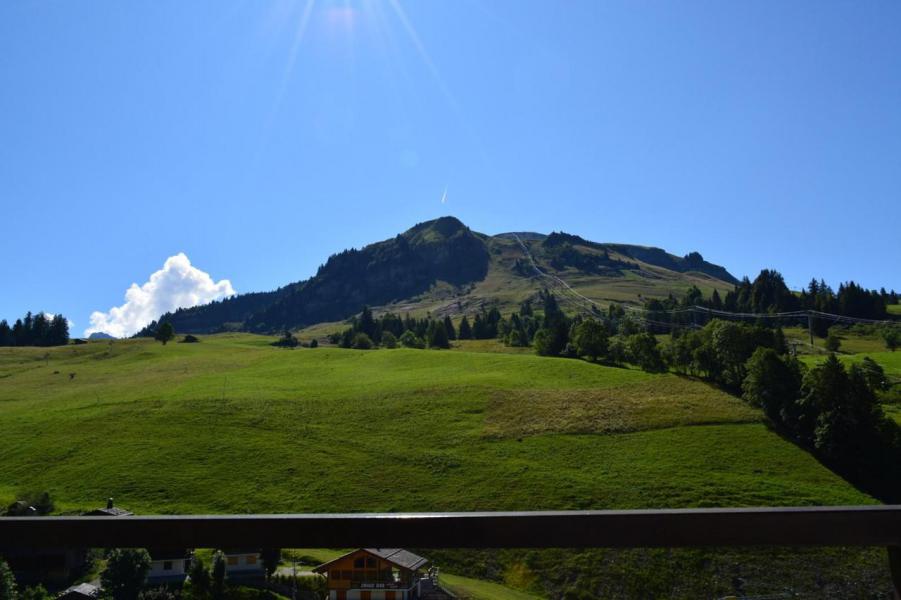 Vacaciones en montaña Apartamento 2 piezas cabina para 6 personas (003) - Résidence Perralpes - Le Grand Bornand - Balcón