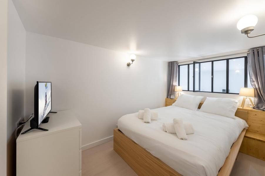 Holiday in mountain resort 4 room duplex apartment 8 people (C50) - Résidence Pétaru - Méribel - Bedroom