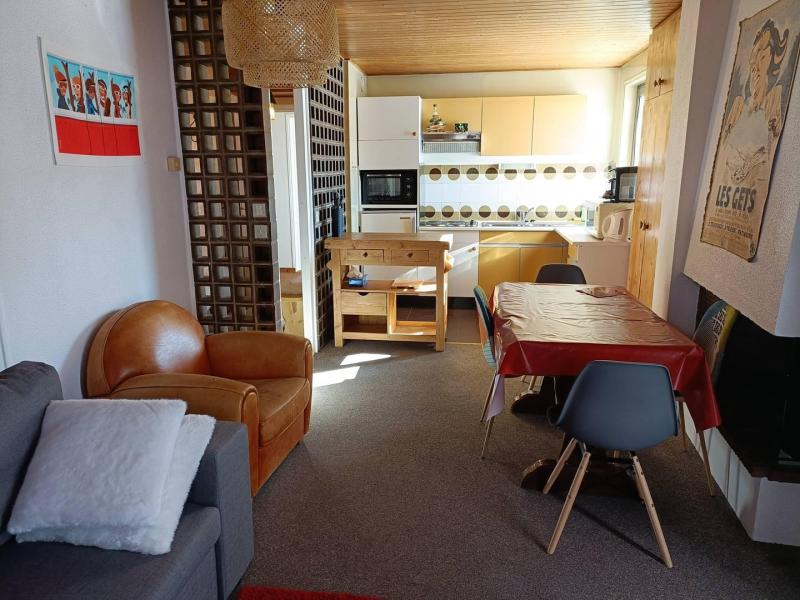 Urlaub in den Bergen Studio Schlafnische für 4 Personen (115) - Résidence Pied de l'Adroit - Les Gets - Wohnzimmer