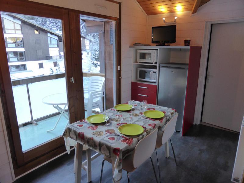 Vacanze in montagna Appartamento 2 stanze per 5 persone (F406) - Résidence Pierres Blanches - Les Contamines-Montjoie - Soggiorno