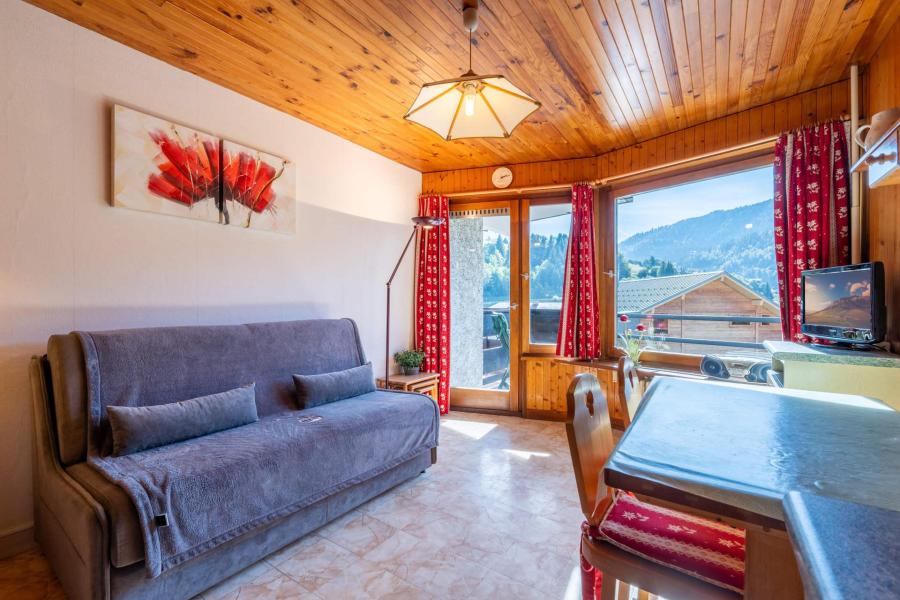 Vacances en montagne Studio 3 personnes (10) - Résidence Piscine - La Clusaz - Séjour