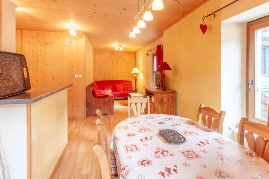 Holiday in mountain resort 3 room apartment 6 people (2) - Résidence Place Eglise - Morzine - Accommodation