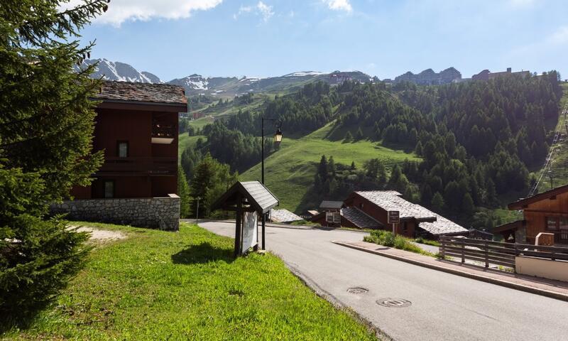 Soggiorno sugli sci Appartamento 1 stanze per 5 persone (Sélection 30m²) - Résidence Plagne Lauze - MH - La Plagne - Esteriore estate