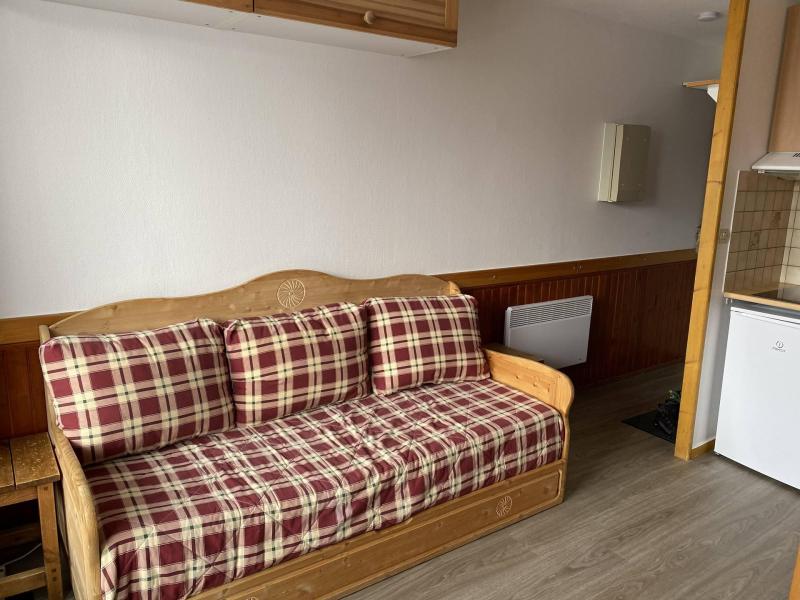 Vacaciones en montaña Apartamento cabina para 4 personas (009) - Résidence Plaisances - Montalbert - Estancia