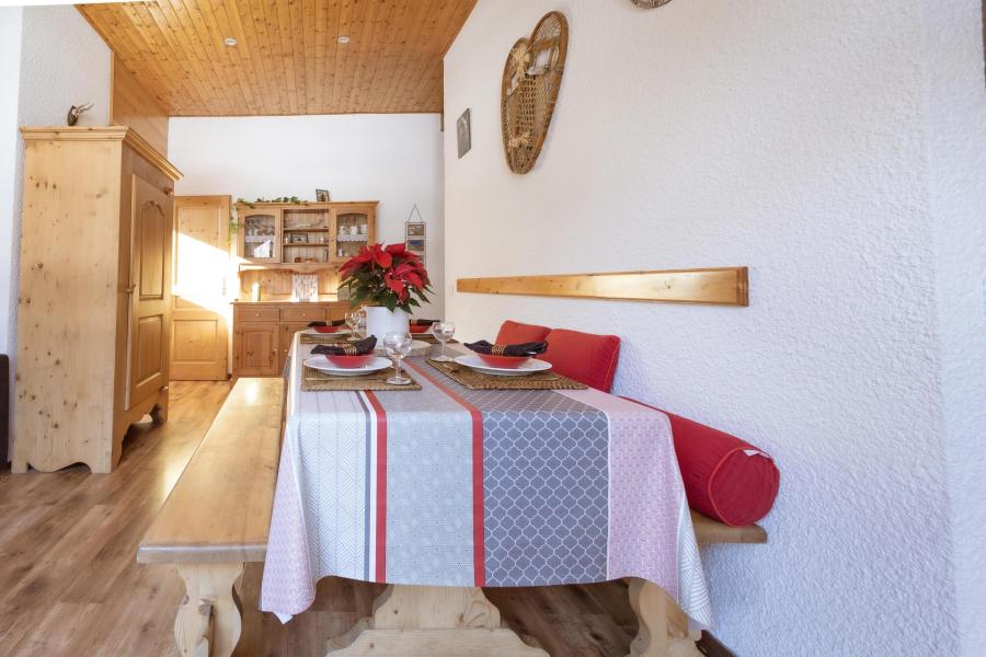 Holiday in mountain resort 2 room apartment 6 people (O31) - Résidence Plan Soleil - Valloire - Living room