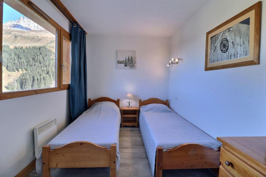 Holiday in mountain resort 2 room apartment 4 people (813) - Résidence Plein Soleil - Méribel-Mottaret - Accommodation