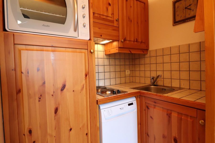 Urlaub in den Bergen 2-Zimmer-Appartment für 4 Personen (417) - Résidence Plein Soleil - Méribel-Mottaret - Kochnische