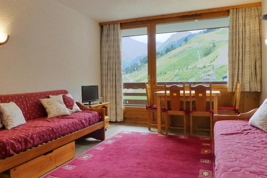 Urlaub in den Bergen 2-Zimmer-Appartment für 5 Personen (1004) - Résidence Plein Soleil - Méribel-Mottaret - Wohnzimmer