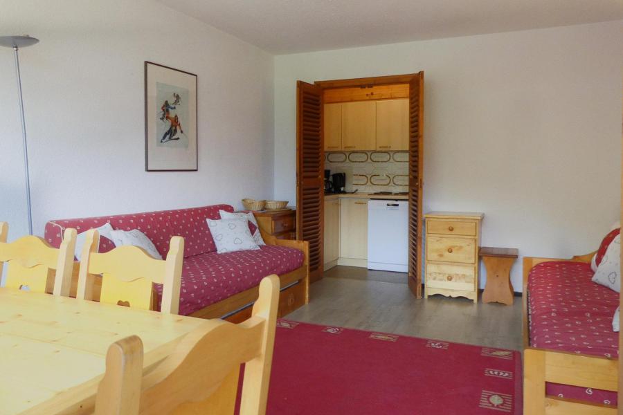 Urlaub in den Bergen 2-Zimmer-Appartment für 5 Personen (1004) - Résidence Plein Soleil - Méribel-Mottaret - Wohnzimmer