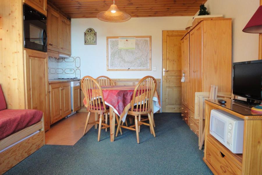 Vacaciones en montaña Apartamento 2 piezas para 4 personas (418) - Résidence Plein Soleil - Méribel-Mottaret - Estancia