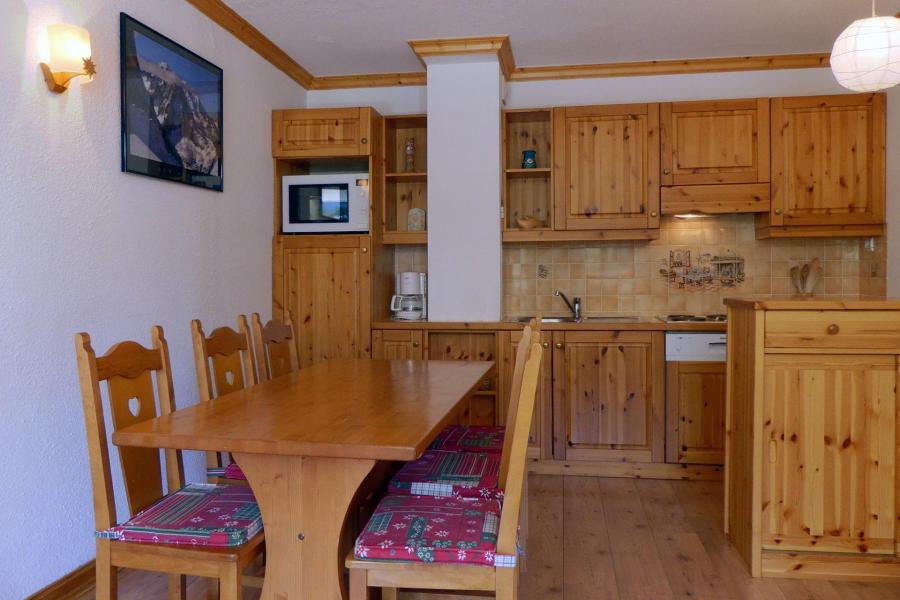 Vacances en montagne Appartement 2 pièces 5 personnes (510) - Résidence Plein Soleil - Méribel-Mottaret - Séjour