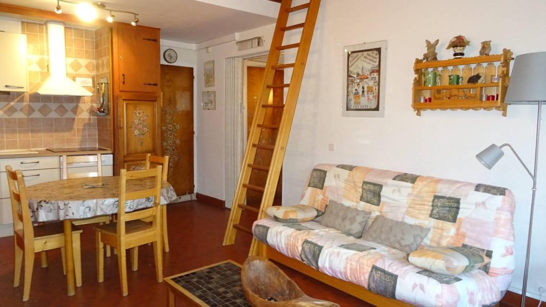 Vakantie in de bergen Appartement duplex 2 kamers 8 personen - Résidence Plein Soleil - Les Gets - Woonkamer