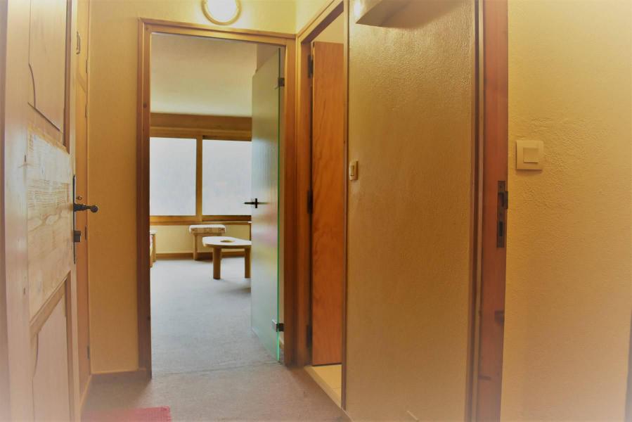 Vacances en montagne Appartement 1 pièces 3 personnes (B81) - Résidence Polset - Méribel - Couloir