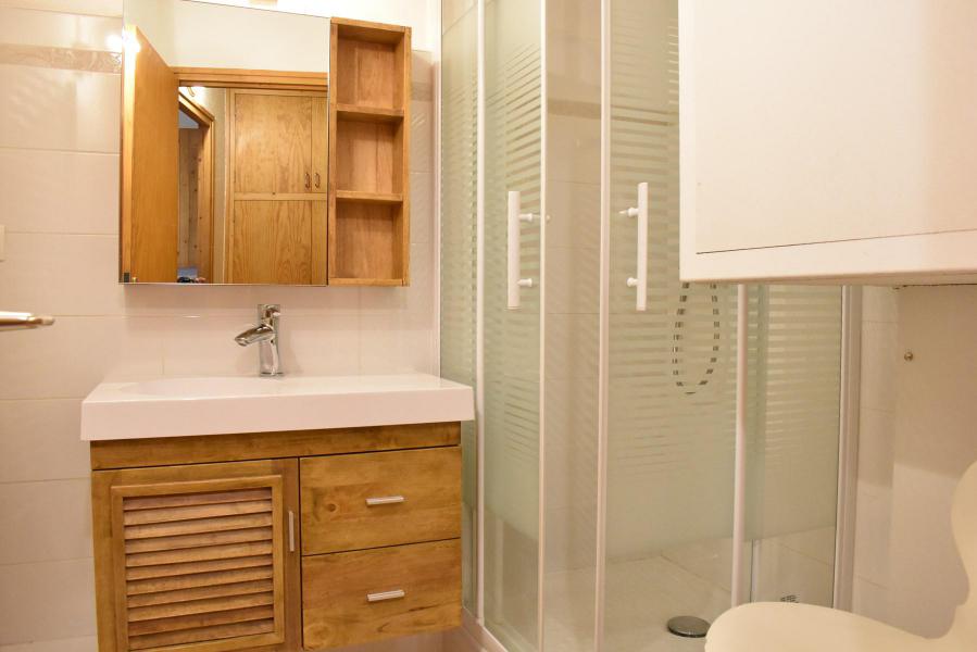 Vacances en montagne Appartement 1 pièces 3 personnes (B81) - Résidence Polset - Méribel - Salle de douche
