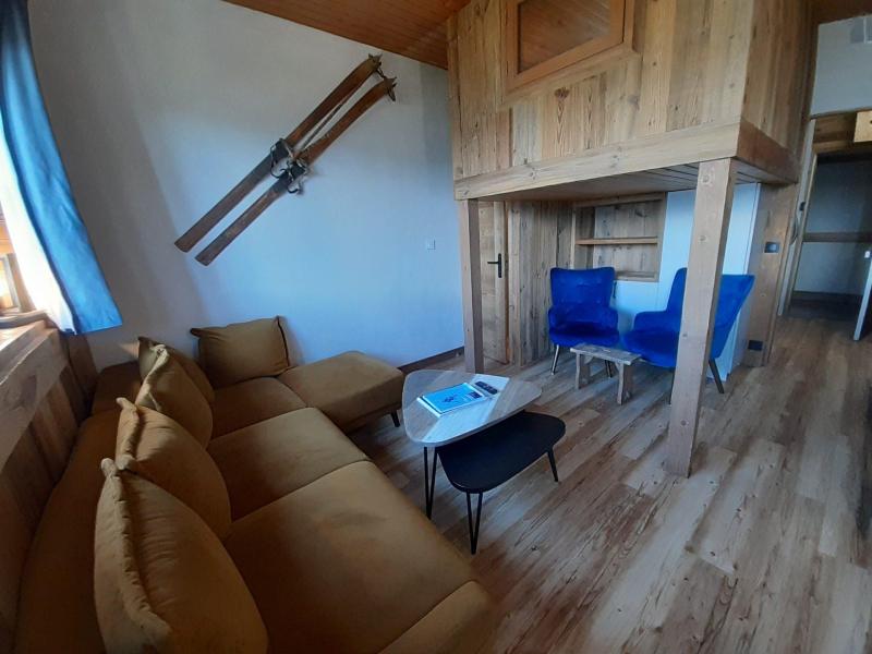 Vacances en montagne Studio mezzanine 4 personnes - Résidence Porte de Courchevel - Courchevel - Séjour