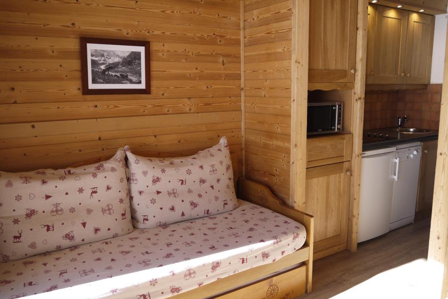 Holiday in mountain resort 2 room apartment cabin 6 people (613) - Résidence Pralin - Méribel-Mottaret - Accommodation