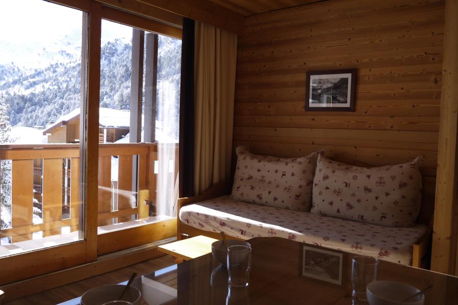 Holiday in mountain resort 2 room apartment cabin 6 people (613) - Résidence Pralin - Méribel-Mottaret - Accommodation