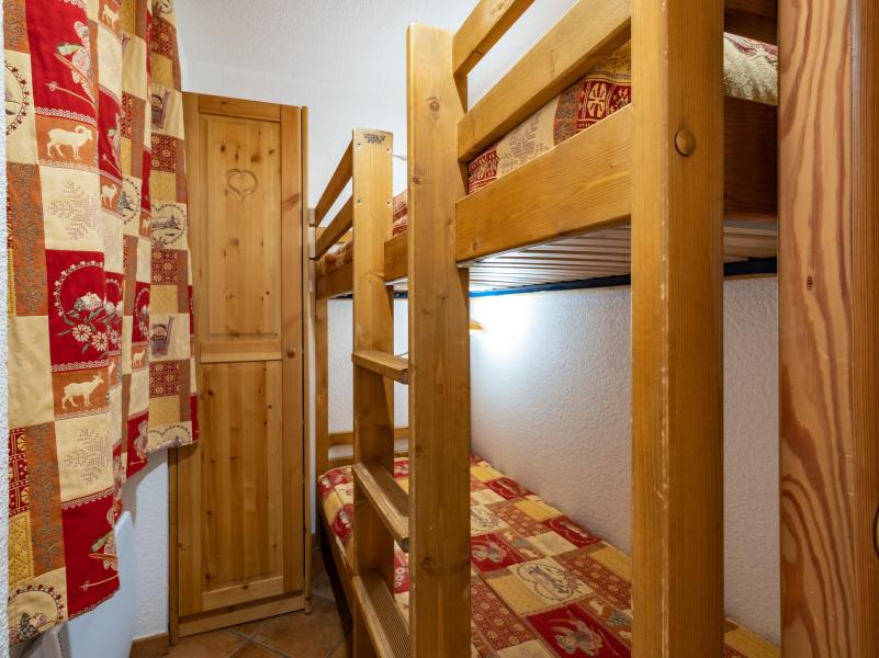 Holiday in mountain resort 2 room apartment cabin 6 people (108) - Résidence Pralin - Méribel-Mottaret