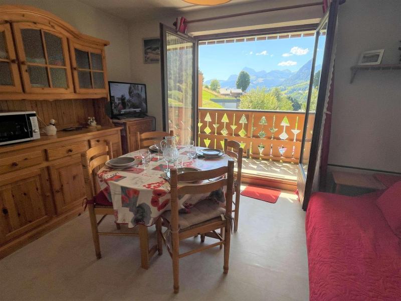 Holiday in mountain resort 2 room apartment 4 people (A07) - Résidence Praz les Pistes - Praz sur Arly - Living room