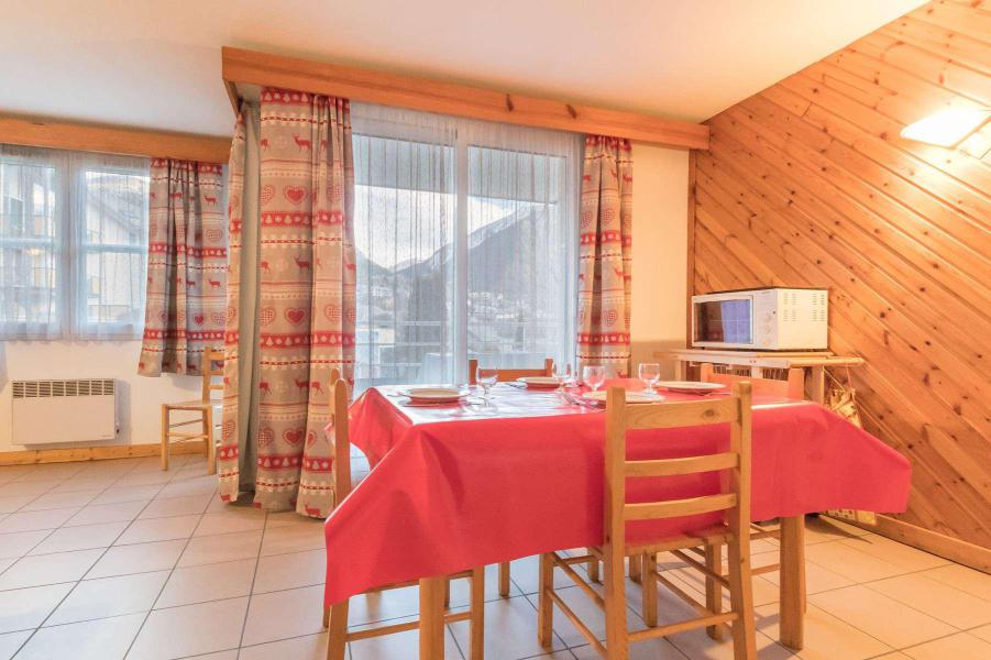 Urlaub in den Bergen 3-Zimmer-Appartment für 6 Personen (101) - Résidence Pré du Moulin G - Serre Chevalier - Wohnzimmer