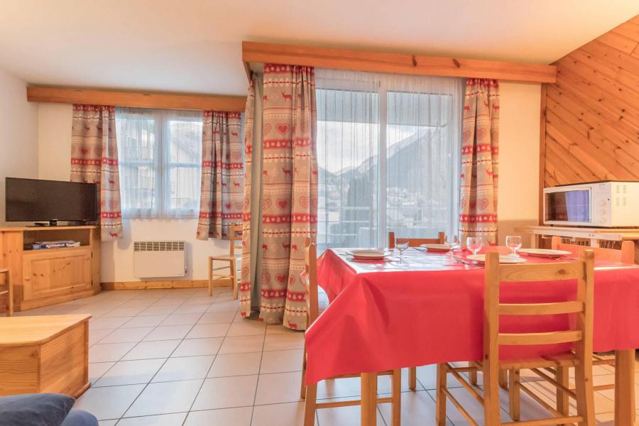 Urlaub in den Bergen 3-Zimmer-Appartment für 6 Personen (101) - Résidence Pré du Moulin G - Serre Chevalier - Wohnzimmer