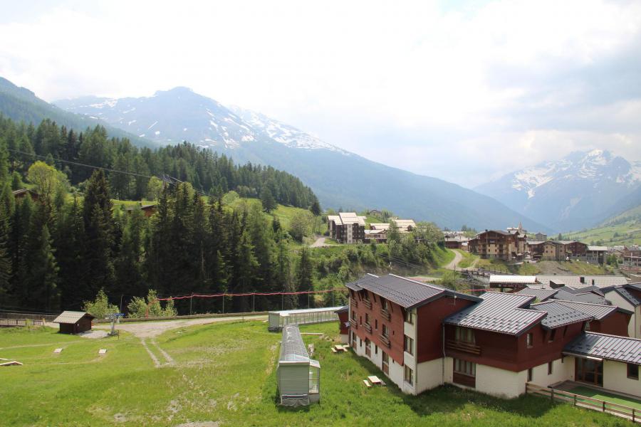 Vacanze in montagna Studio con alcova per 3 persone (010) - Résidence Prés du Bois - Val Cenis - Esteriore estate